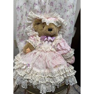Vtg 1987 Bearly People Lace jointed Teddy Bear Doll Victorian Lace dress & hat